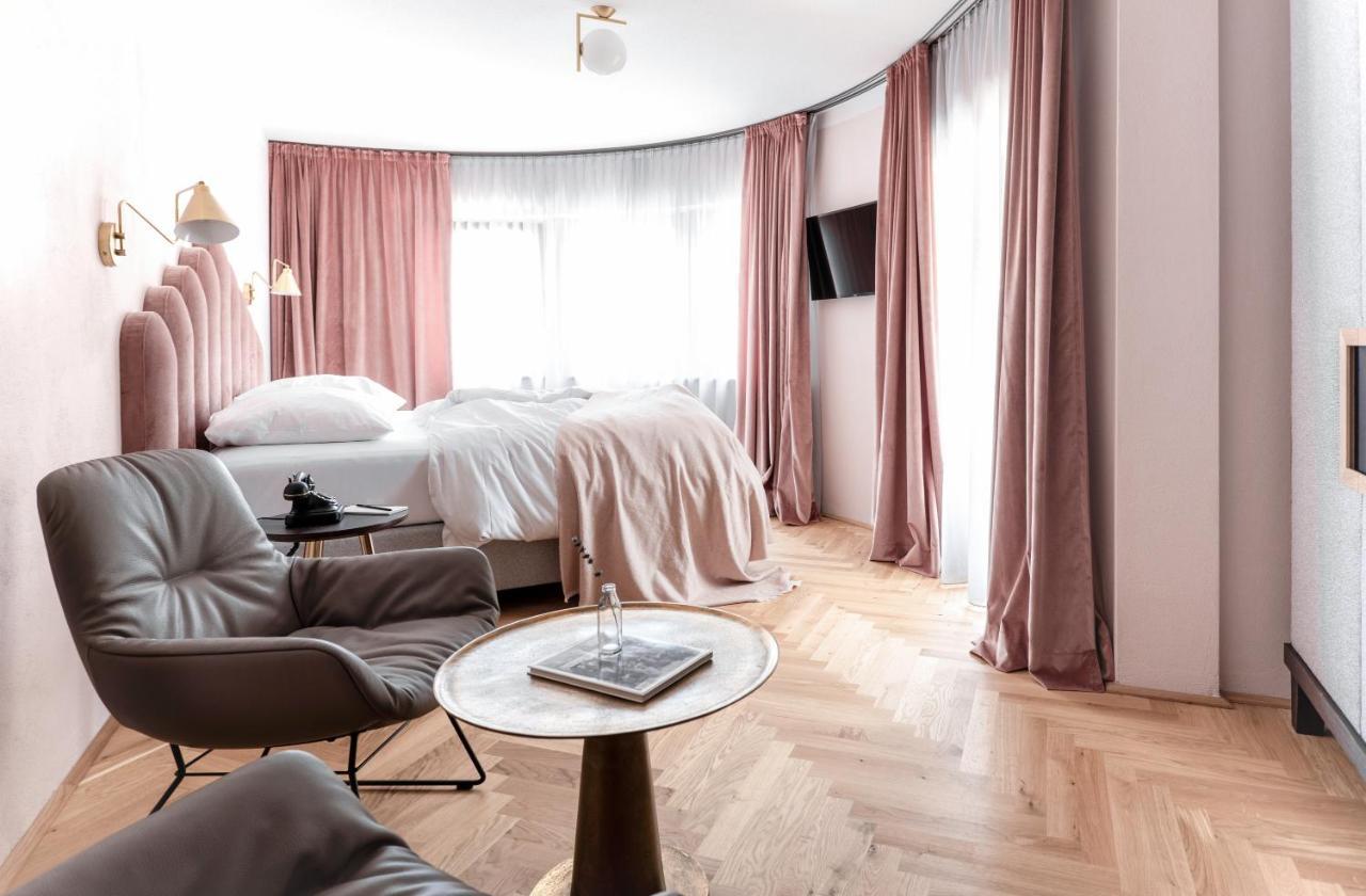Comfy Room,1087318453:JPEG